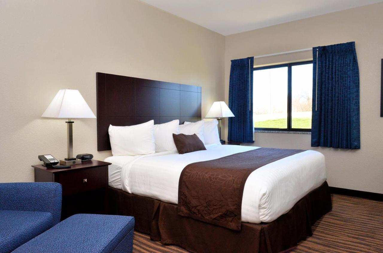 Cobblestone Inn & Suites - Manning Ngoại thất bức ảnh