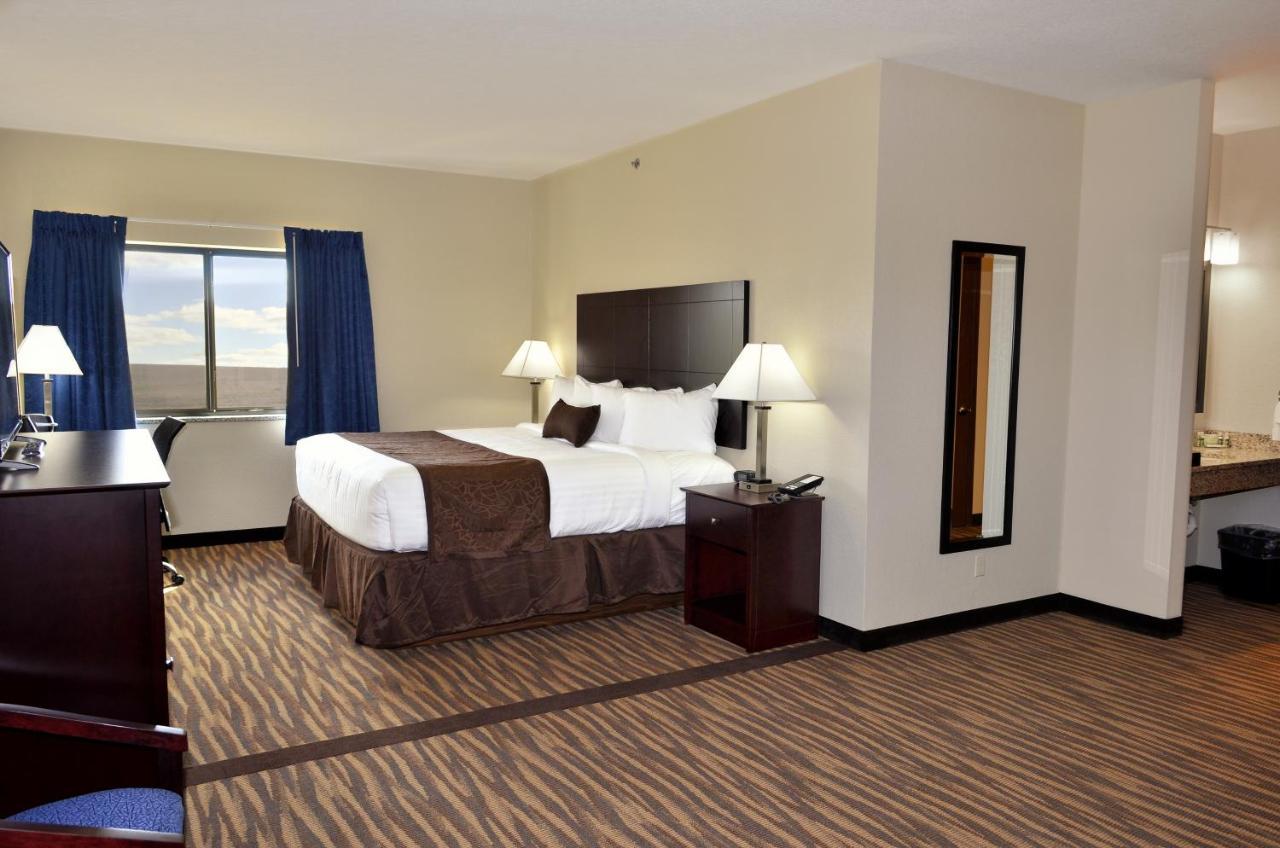 Cobblestone Inn & Suites - Manning Ngoại thất bức ảnh